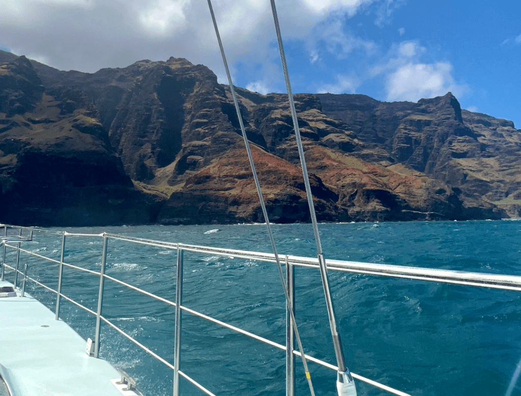 Sailing with Holo Holo Charters: Kauai,&nbsp;Hawaii